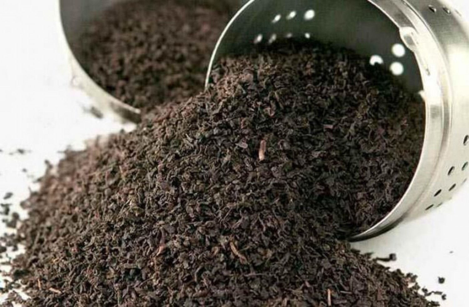 10 فوائد مذهلة ل الشاي الأسود